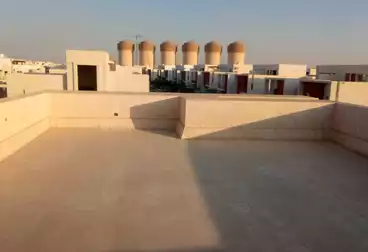 تاون هاوس للبيع - 5 غرف