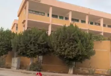 School For sale - 50 rooms
