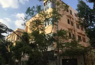 Villas For sale - 7 rooms
