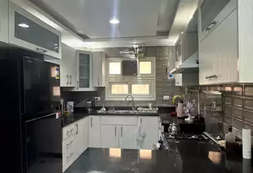 Apartment with Garden For sale - 3 rooms - floor 0