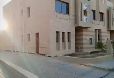 Villas For sale - 4 rooms