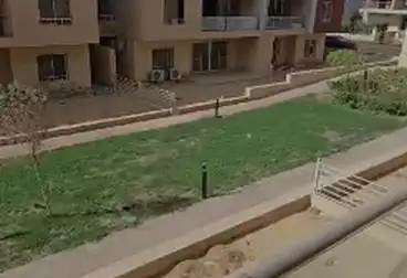 Apartments For sale - 3 rooms - floor 1