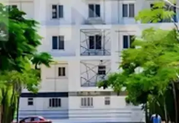 Apartments For sale - 3 rooms - floor 1