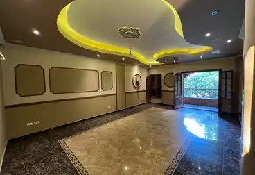 Apartments For sale - 3 rooms - floor 1