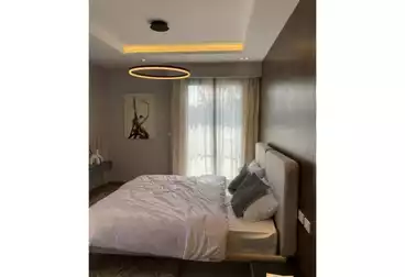 Penthouse For sale - 4 rooms - floor 5