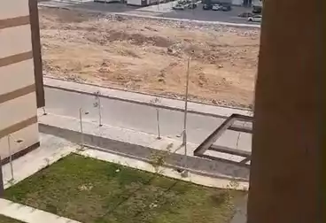 Apartments For sale - 3 rooms - floor 5