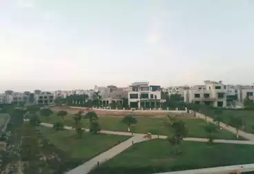 Garden Villa For sale - 6 rooms