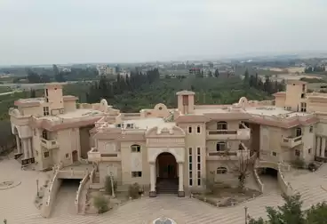 أرض زراعية للبيع