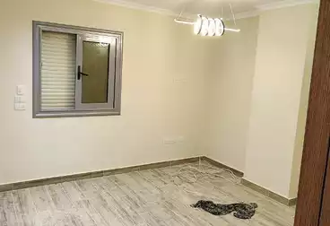 Apartments For sale - 4 rooms - floor 5