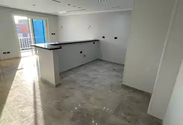 Apartments For sale - 2 rooms - floor 4