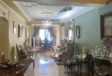 Apartments For sale - 3 rooms - floor 1