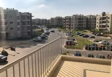 Apartments For rent - 3 rooms - floor 2