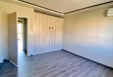 Apartments For sale - 2 rooms - floor 2