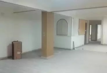 Apartments For sale - 3 rooms - floor 1