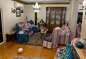 عقارات للبيع - 3 غرف - بالدور 8