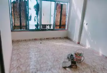 Apartments For rent - 3 rooms - floor 5
