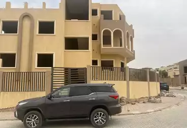 Villas For sale - 8 rooms