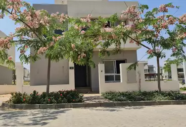Separate Villa For sale - 7 rooms