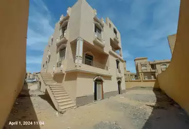 Separate Villa For sale - 6 rooms