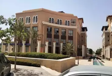 Administrative For rent - 4 rooms - floor 2