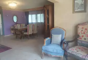Furnished Apartment For rent - 3 rooms - floor 4