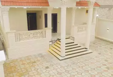 Villas For sale - 4 rooms