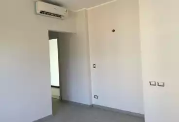 undefined undefined - 2 rooms - floor 2