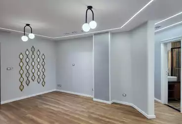 Apartments For sale - 2 rooms - floor 5