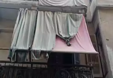 Building For sale - 3 rooms