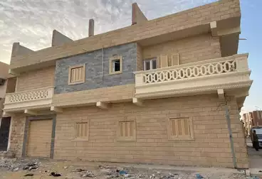 Building For sale - 3 rooms