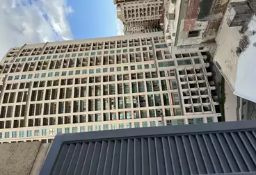 Apartments For sale - 2 rooms - floor 9