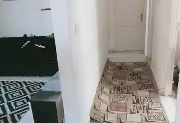 Apartments For sale - 2 rooms - floor 5