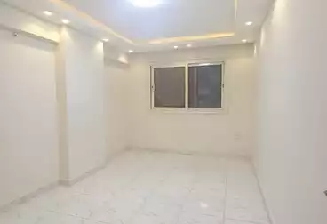 Apartments For rent - 3 rooms - floor 11