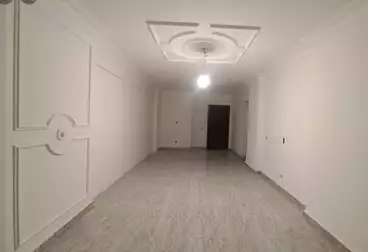 Apartments For sale - 2 rooms - floor 1