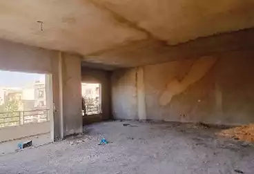 Apartments For sale - 4 rooms - floor 2