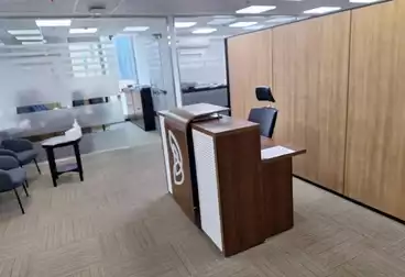 مكاتب للإيجار - 6 غرف - بالدور 2