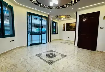 Apartments For sale - 2 rooms - floor 1
