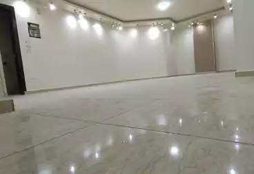 undefined undefined - 2 rooms - floor 8