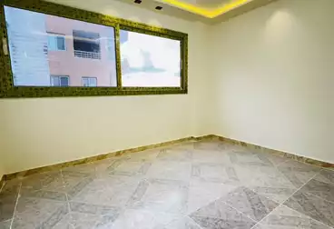 Apartments For sale - 3 rooms - floor 2