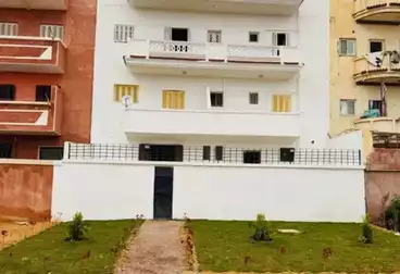 House / Home For sale - 3 rooms