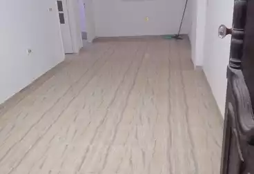 Apartments For sale - 4 rooms - floor 1