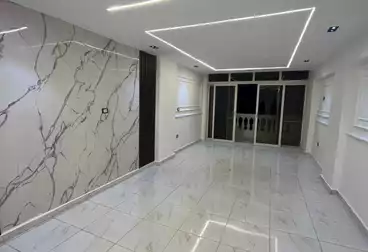 Apartments For sale - 3 rooms - floor 1