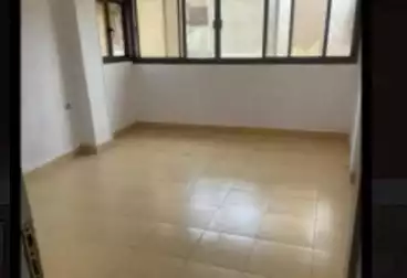 undefined undefined - 2 rooms - floor 5