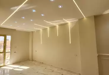 Apartments For sale - 3 rooms - floor 4