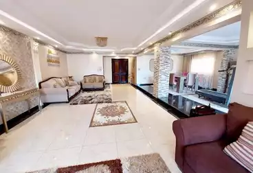 شقق للبيع - 3 غرف - بالدور 7
