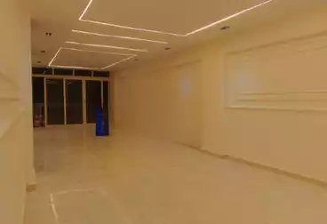 Apartments For sale - 3 rooms - floor 1