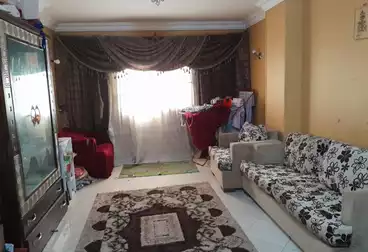 Apartments For sale - 2 rooms - floor 4