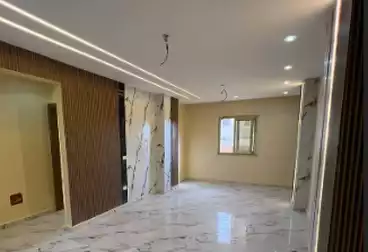Apartments For sale - 2 rooms - floor 4