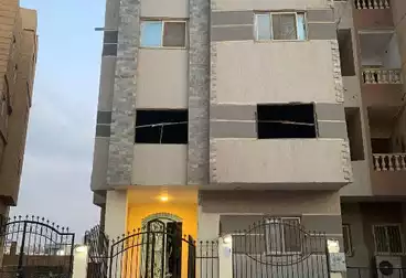 Apartments For sale - 2 rooms - floor 1
