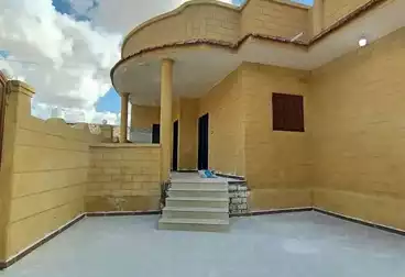 Villas For sale - 4 rooms